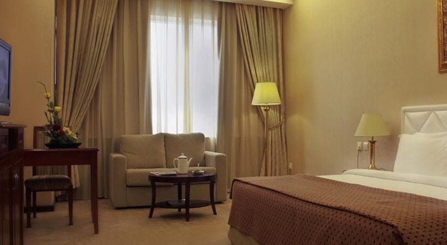 Gloria Hotel Doha Exterior photo